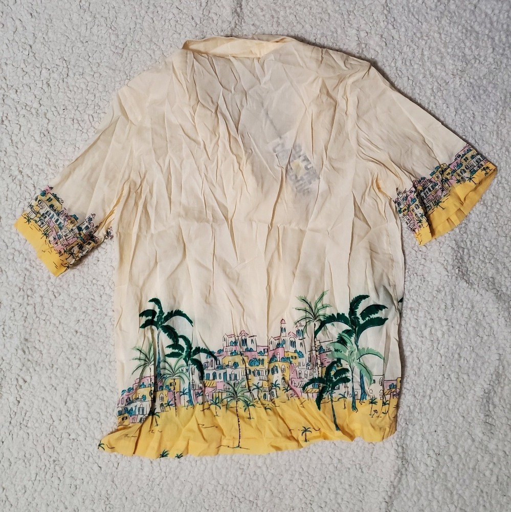 SET: Future Collective With Jenee Nylor Short Sleeve Resort Shirt & Shorts - Picture 5 of 12